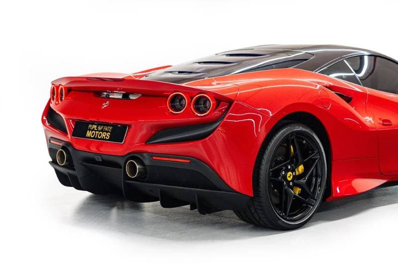 2021 Ferrari F8 Tributo thumbnail 7
