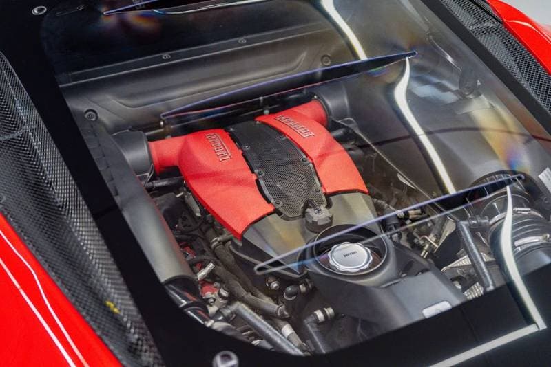 2021 Ferrari F8 Tributo thumbnail 10