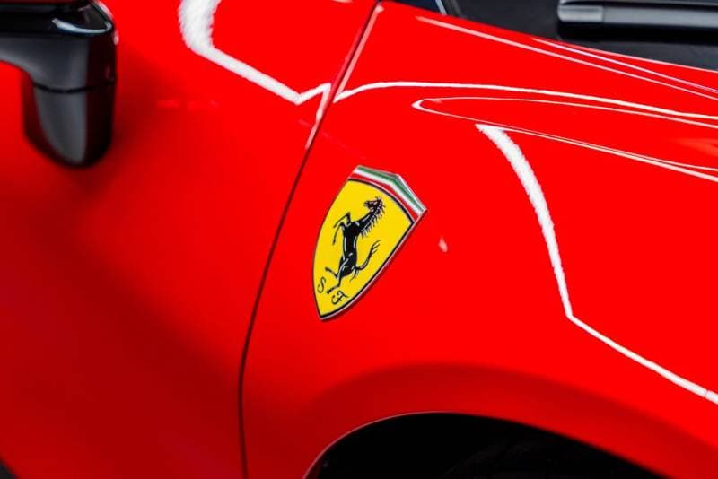 2022 Ferrari SF90 Stradale thumbnail 10