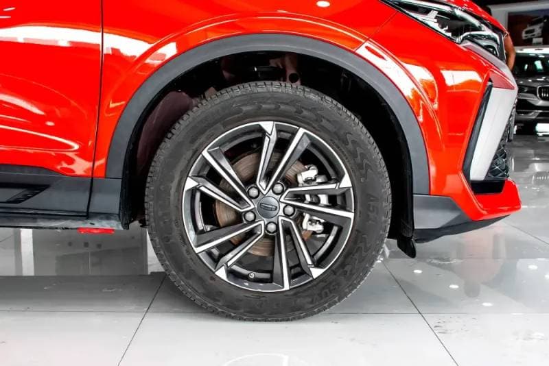 2024 Geely Coolray thumbnail 8