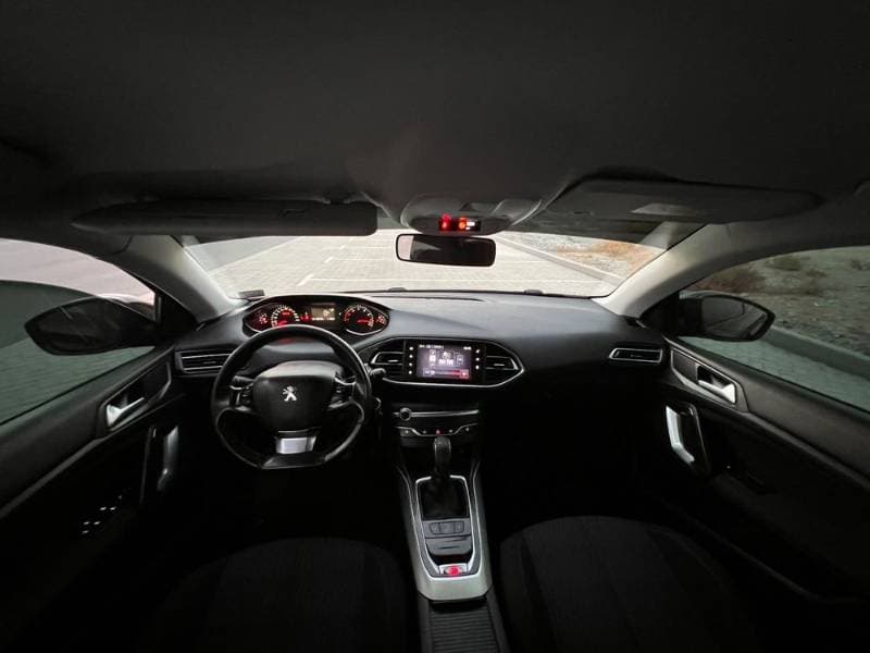 2015 Peugeot 308 thumbnail 3