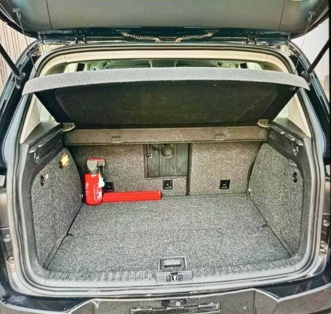 2013 Volkswagen Tiguan thumbnail 5