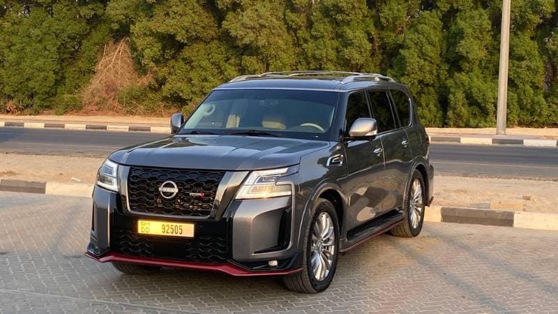 2016 Infiniti QX80 thumbnail 3