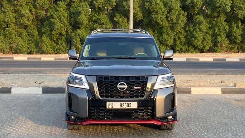 2016 Infiniti QX80 thumbnail 2