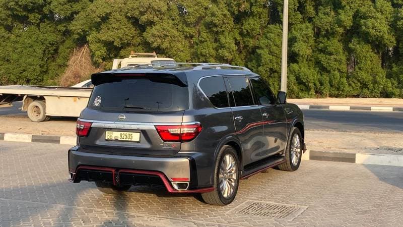 2016 Infiniti QX80 thumbnail 9