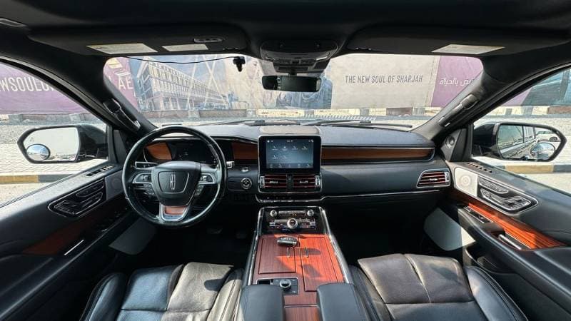 2018 Lincoln Navigator thumbnail 4