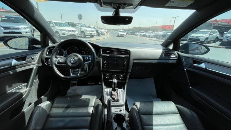 2020 Volkswagen Golf GTI thumbnail 4