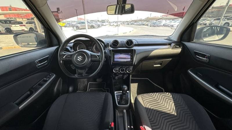 2023 Suzuki Swift thumbnail 4