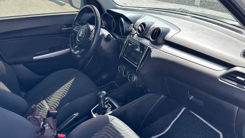 2023 Suzuki Swift thumbnail 10