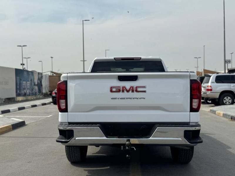 2021 GMC Sierra thumbnail 3
