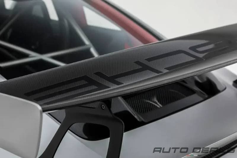 2018 Porsche 911 thumbnail 10