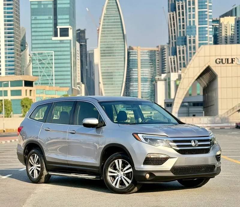 2018 Honda Pilot thumbnail 3