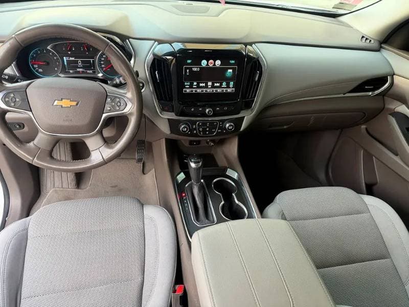 2019 Chevrolet Traverse thumbnail 2