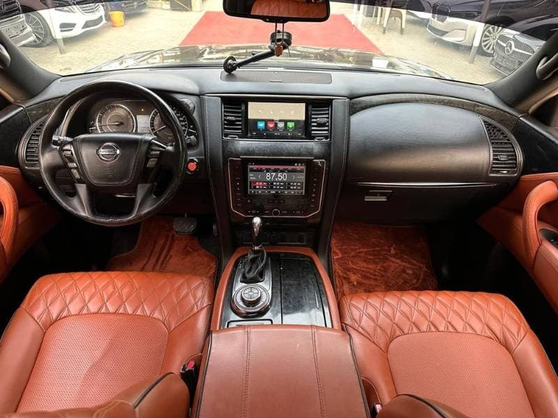 2013 Nissan Patrol thumbnail 4