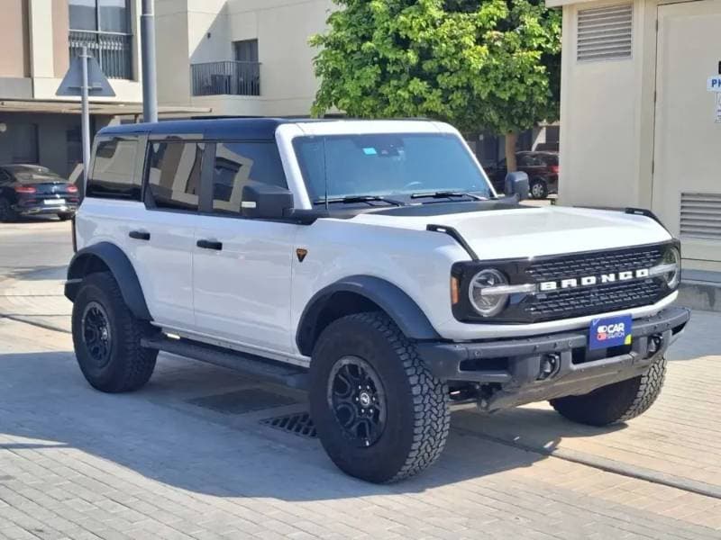 2025 Ford Bronco thumbnail 3