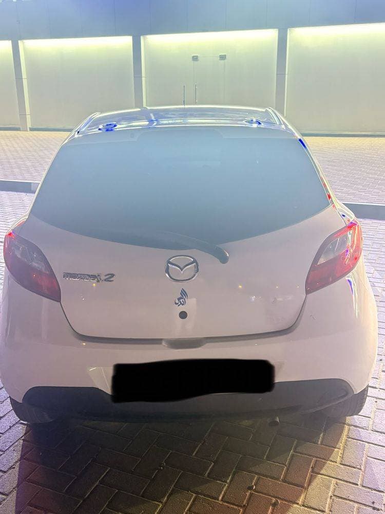 2013 Mazda 2 thumbnail 4