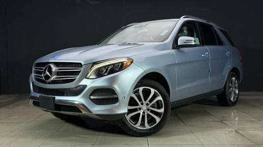 2016 Mercedes-Benz GLE-Class thumbnail 4