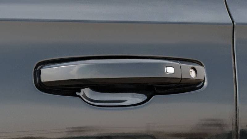 2026 Chevrolet Tahoe thumbnail 10