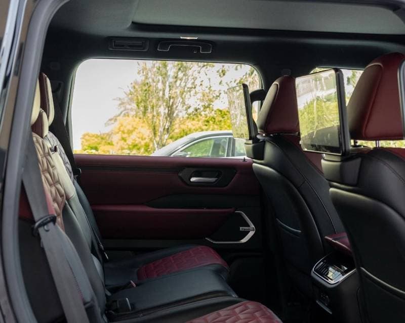 2026 Nissan Patrol thumbnail 9