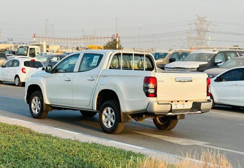 2019 Mitsubishi L200 thumbnail 3