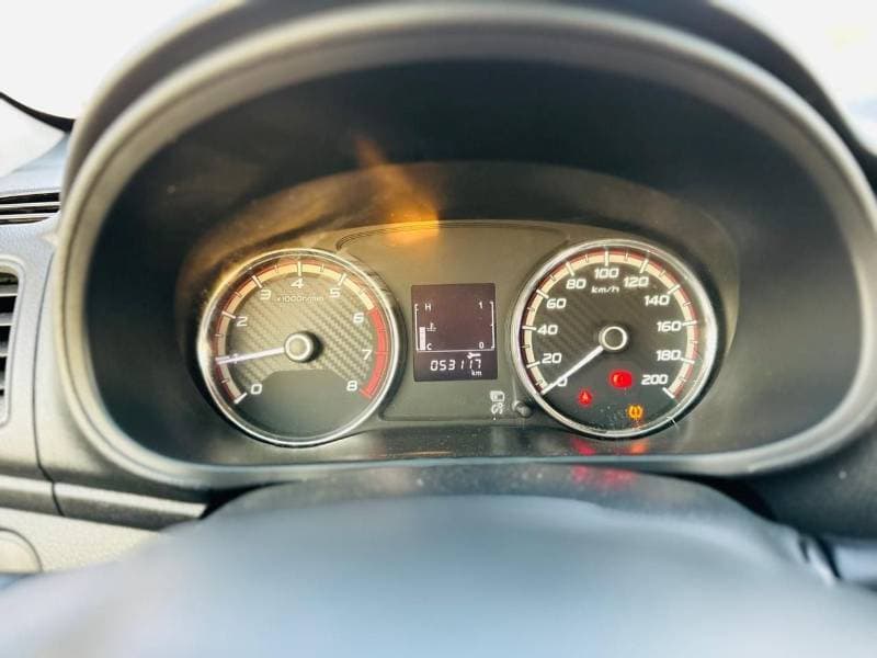 2019 Mitsubishi L200 thumbnail 9
