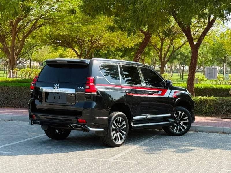2023 Toyota Land Cruiser thumbnail 5
