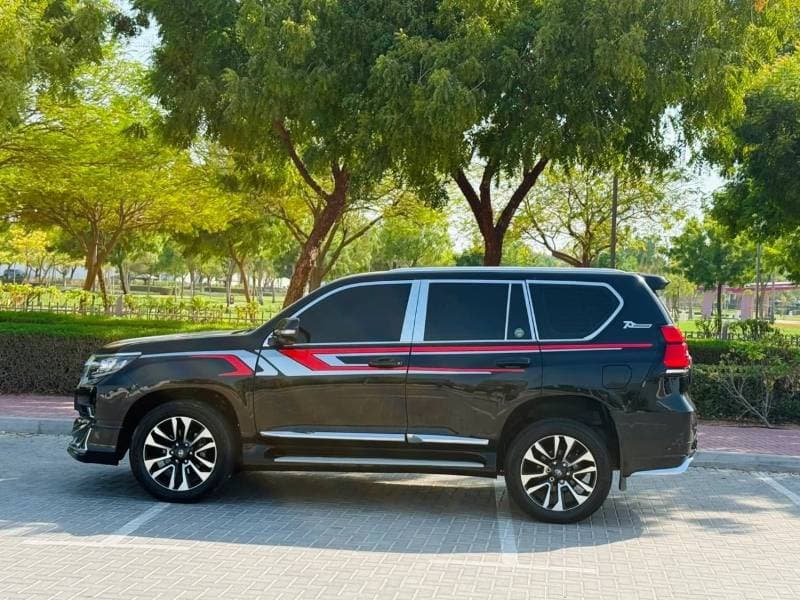 2023 Toyota Land Cruiser thumbnail 4