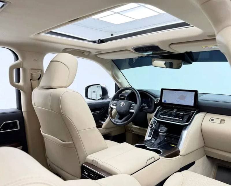 2025 Toyota Land Cruiser thumbnail 10