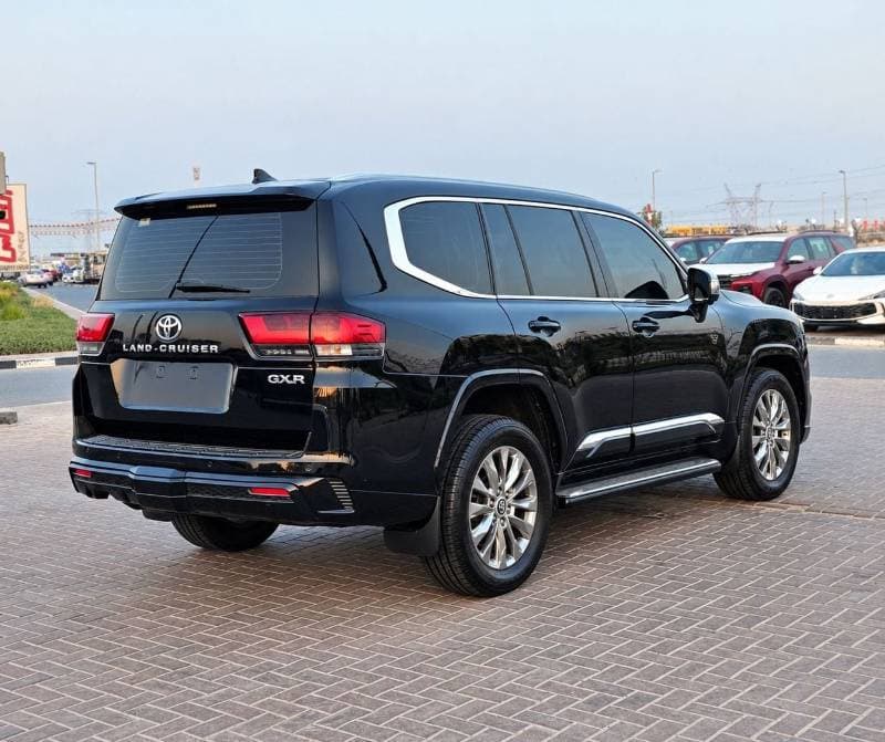 2022 Toyota Land Cruiser thumbnail 10