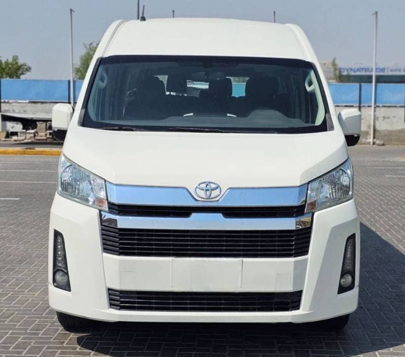 2020 Toyota Hiace thumbnail 3
