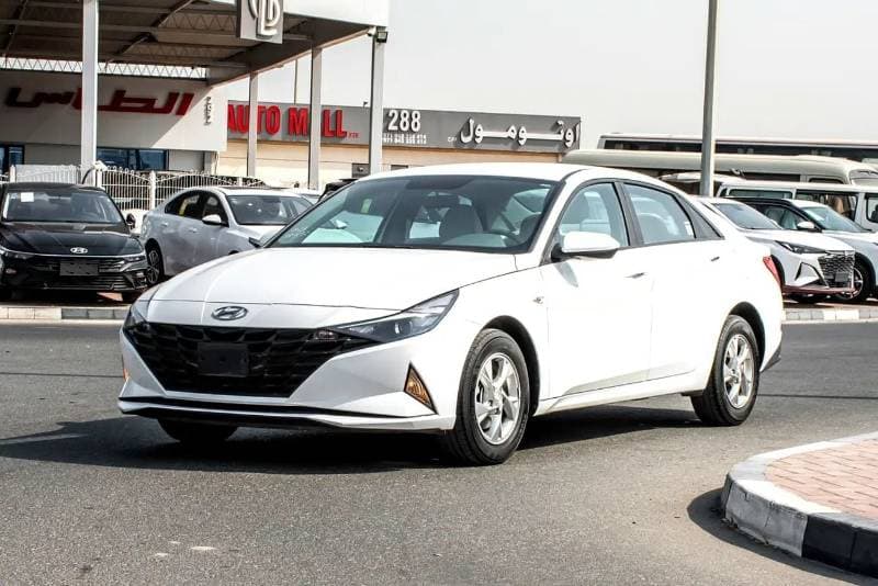 2023 Hyundai Elantra thumbnail 3