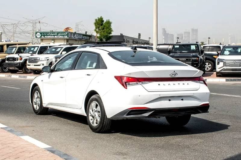 2023 Hyundai Elantra thumbnail 6