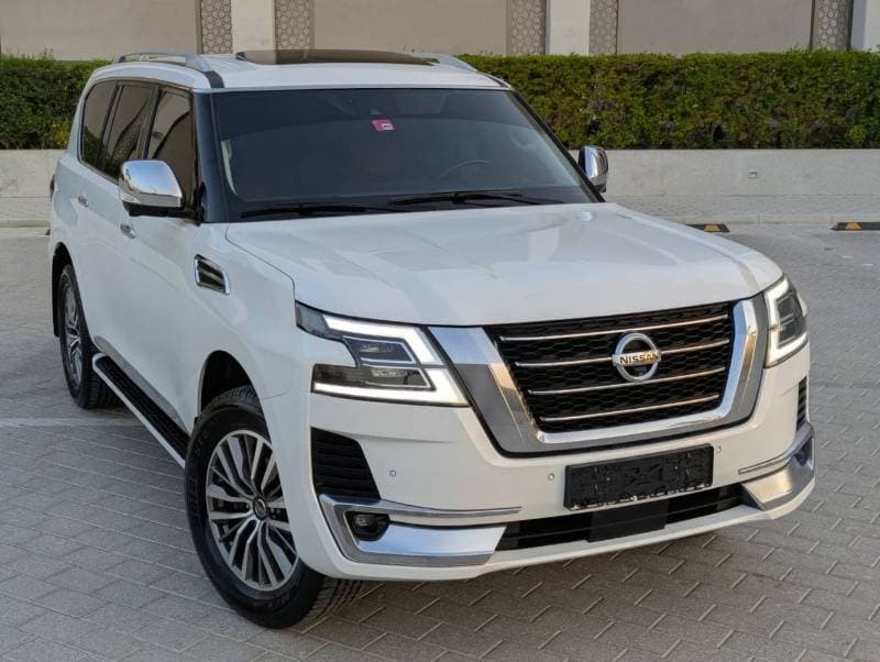 2020 Nissan Patrol thumbnail 2