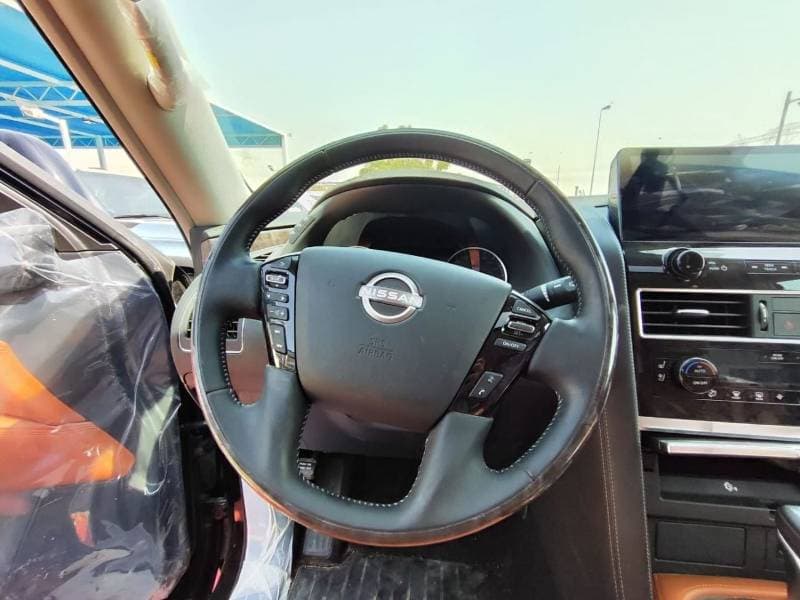 2025 Nissan Patrol thumbnail 7
