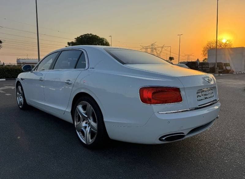 2015 Bentley Flying Spur thumbnail 9