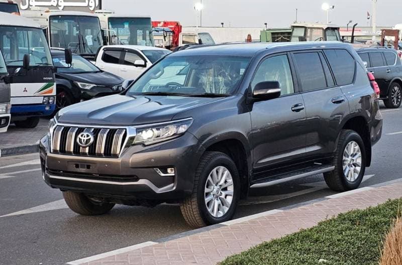 2016 Toyota Prado thumbnail 5