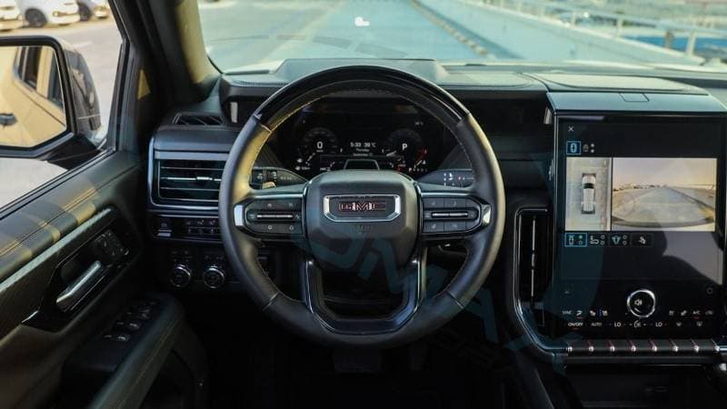 2025 GMC Yukon thumbnail 9