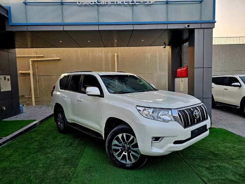 2023 Toyota Prado thumbnail 3