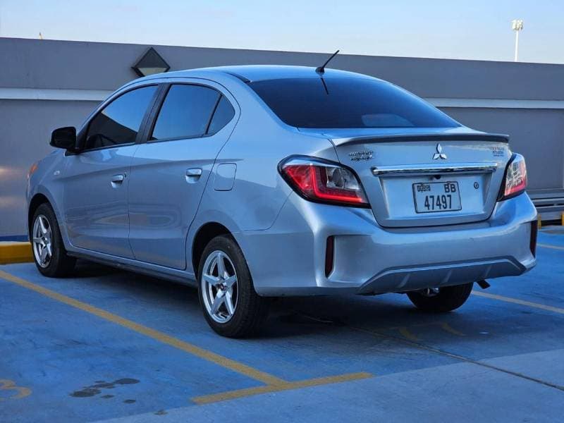 2021 Mitsubishi Mirage thumbnail 6