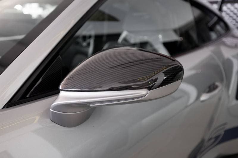 2025 Porsche 911 thumbnail 10