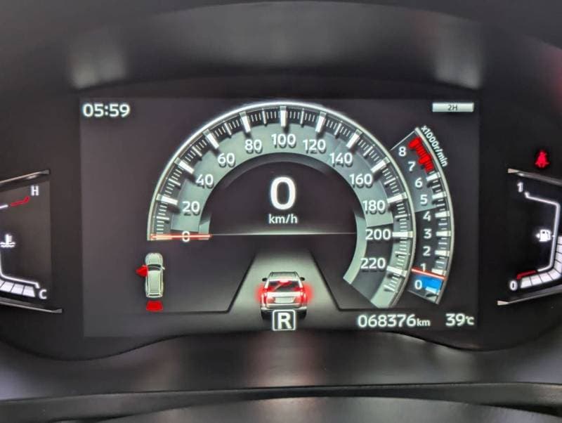 2022 Mitsubishi Montero thumbnail 6