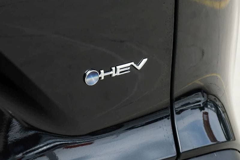 2026 Toyota Corolla Cross thumbnail 9