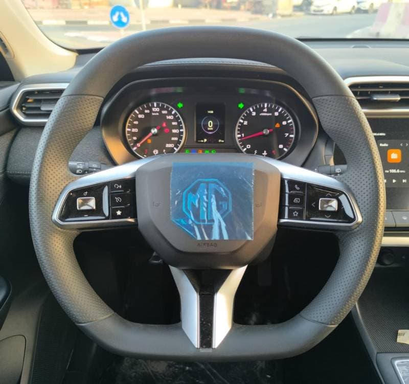 2026 MG ZS thumbnail 5