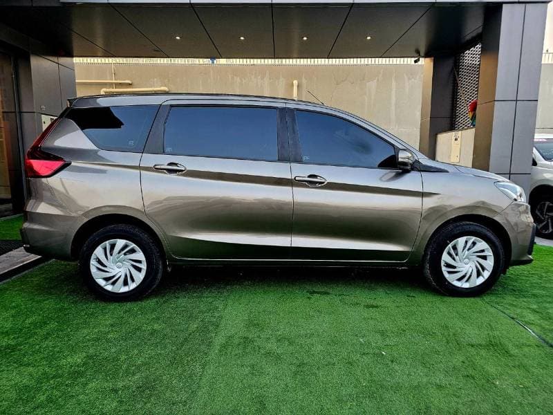 2024 Suzuki Ertiga thumbnail 4