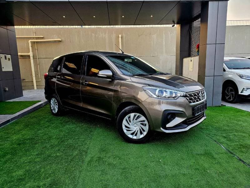2024 Suzuki Ertiga thumbnail 3