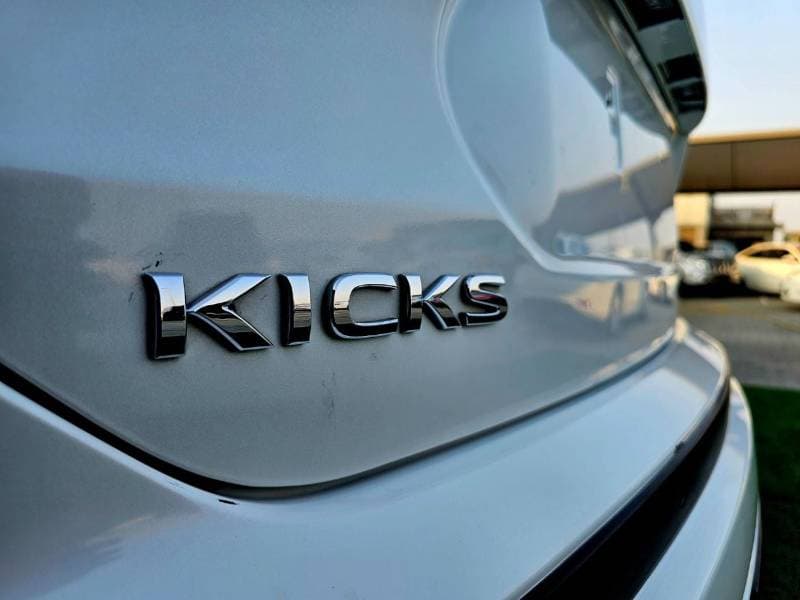 2022 Nissan Kicks thumbnail 7