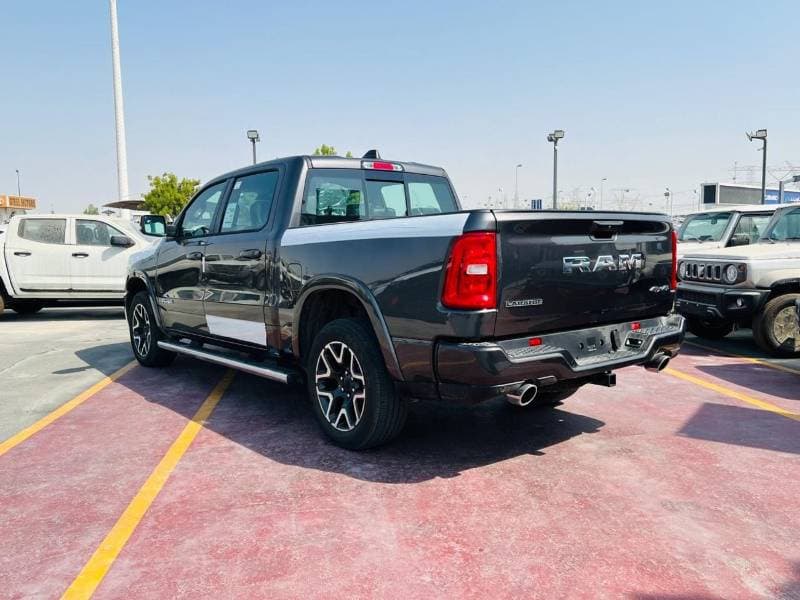 2026 RAM 1500 thumbnail 4