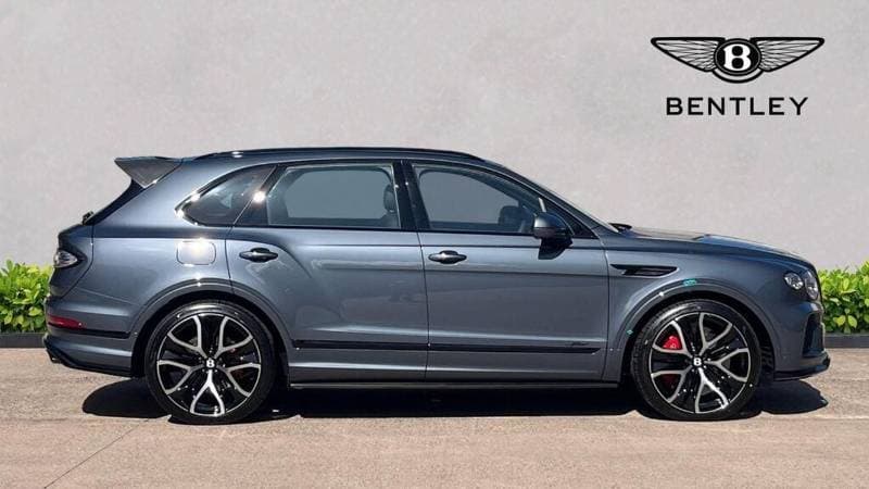 2026 Bentley Bentayga thumbnail 7