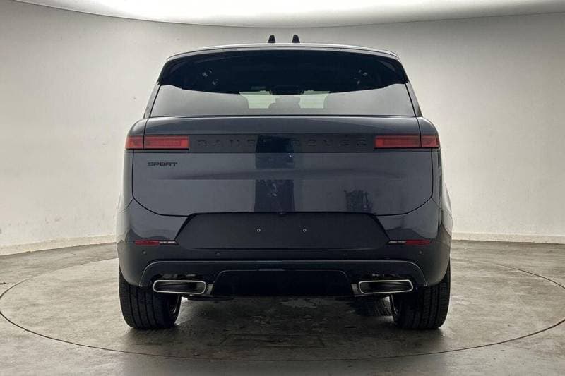 2026 Land Rover Range Rover Sport thumbnail 3