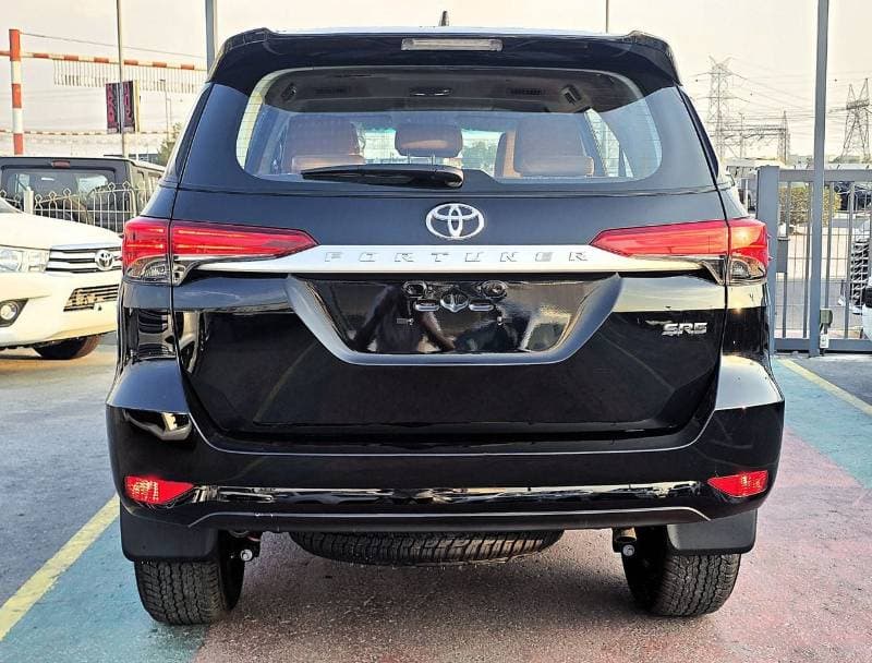 2026 Toyota Fortuner thumbnail 7